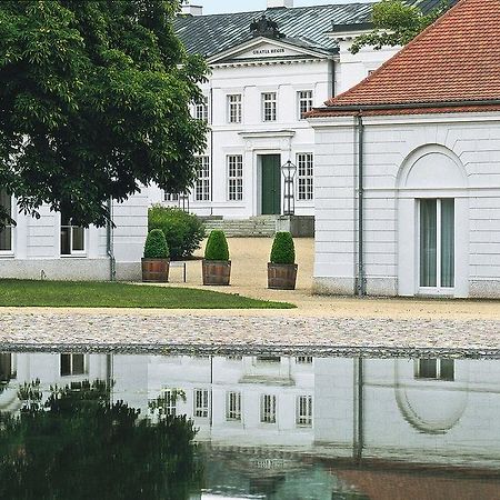 Hotel Schloss Neuhardenberg Εξωτερικό φωτογραφία