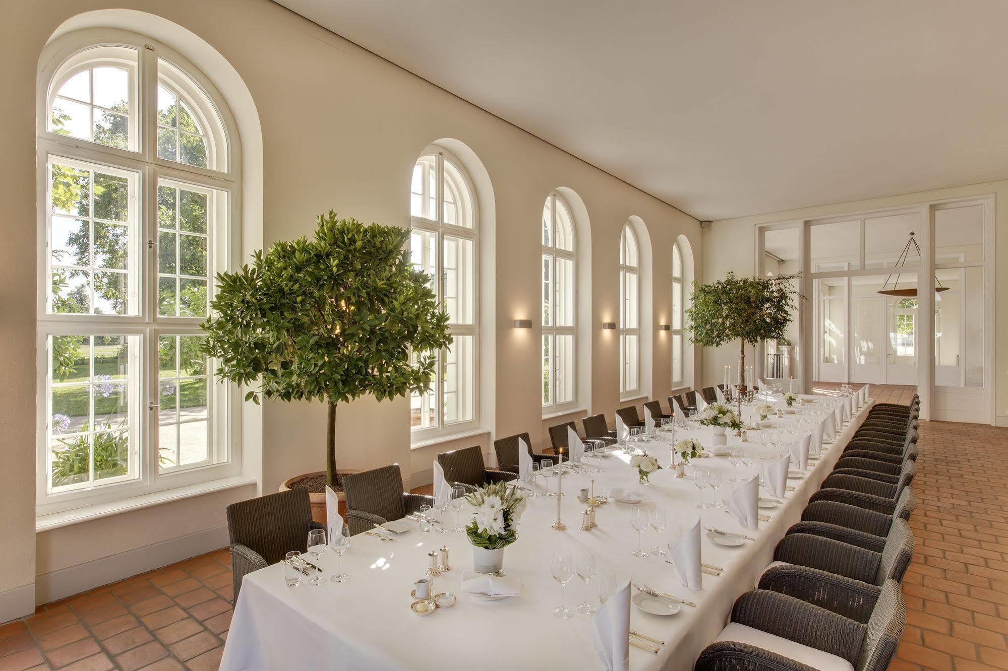 Hotel Schloss Neuhardenberg Εξωτερικό φωτογραφία